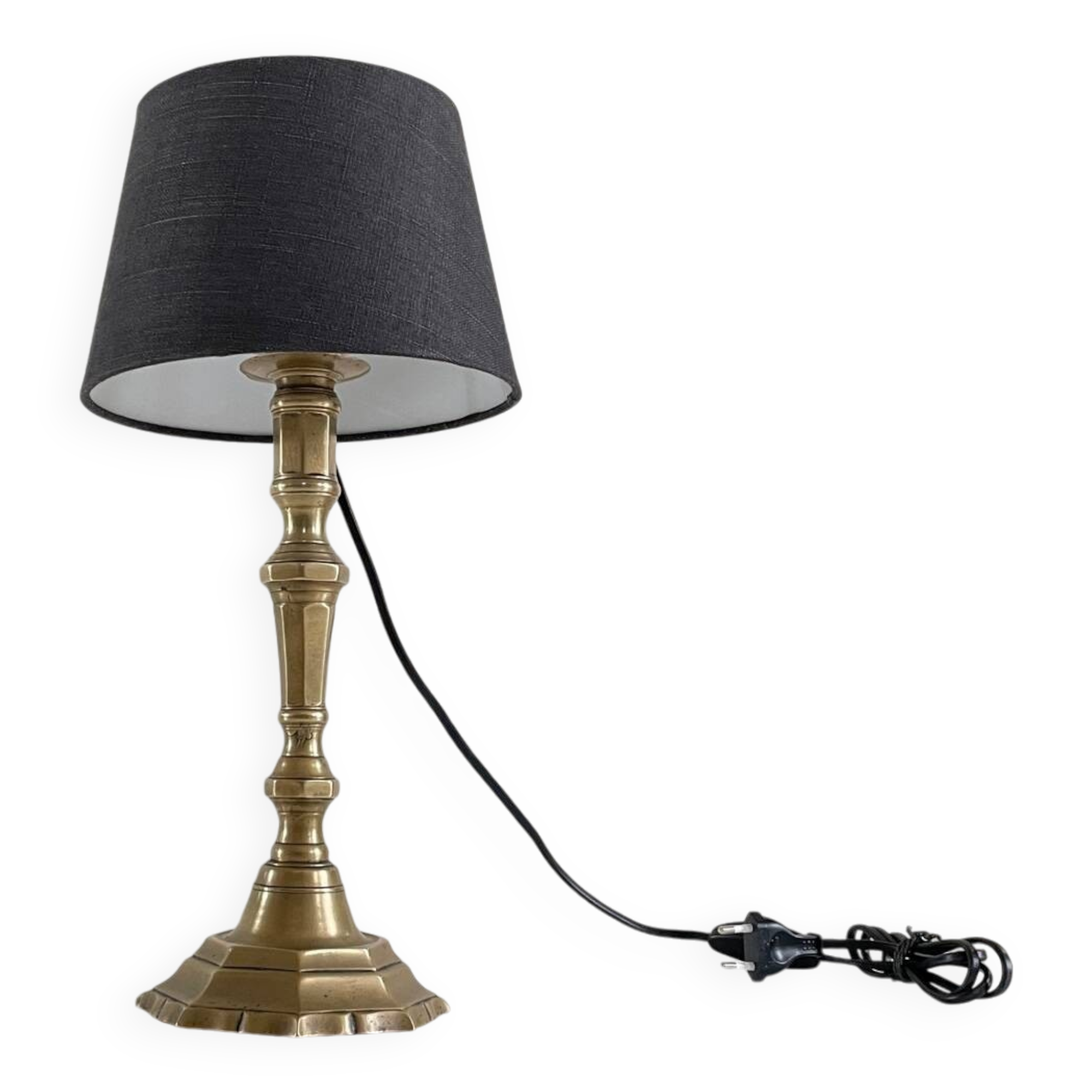 Chic vintage solid brass lamp