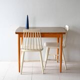 Vintage Scandinavian formica table with extensions
