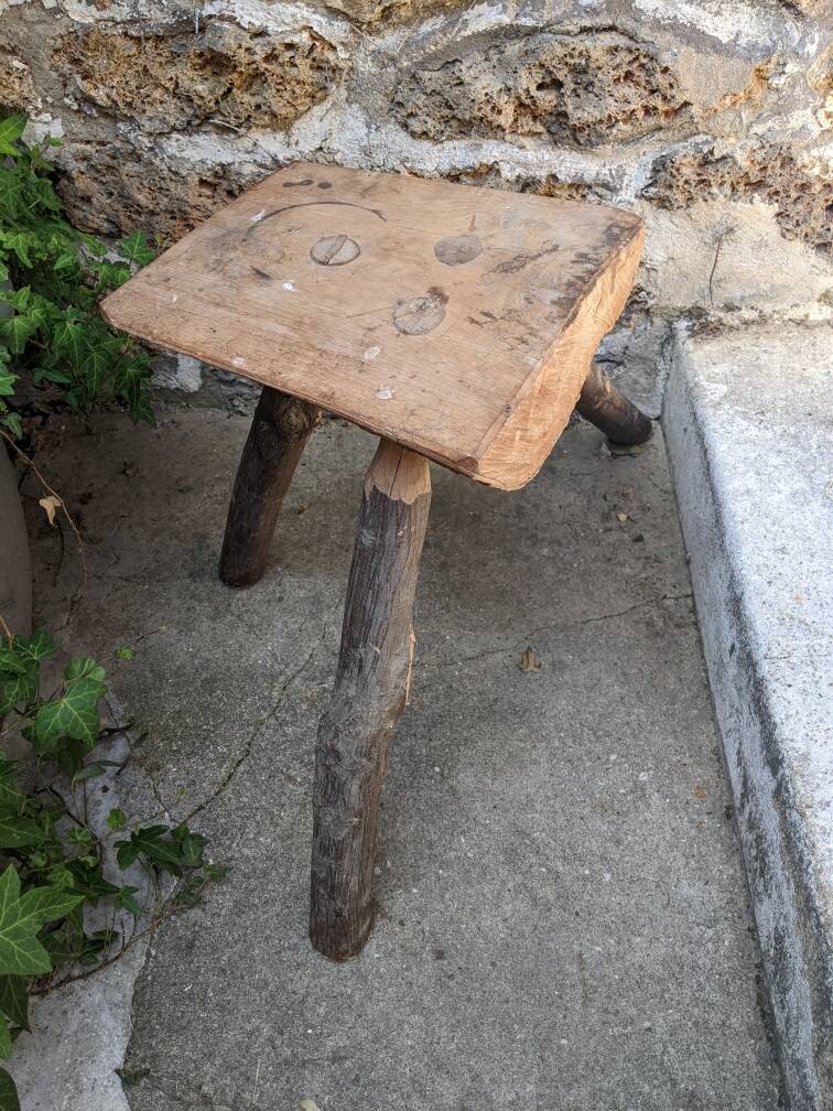 Handmade tripod stool wabi-sabi country decoration slow wood log