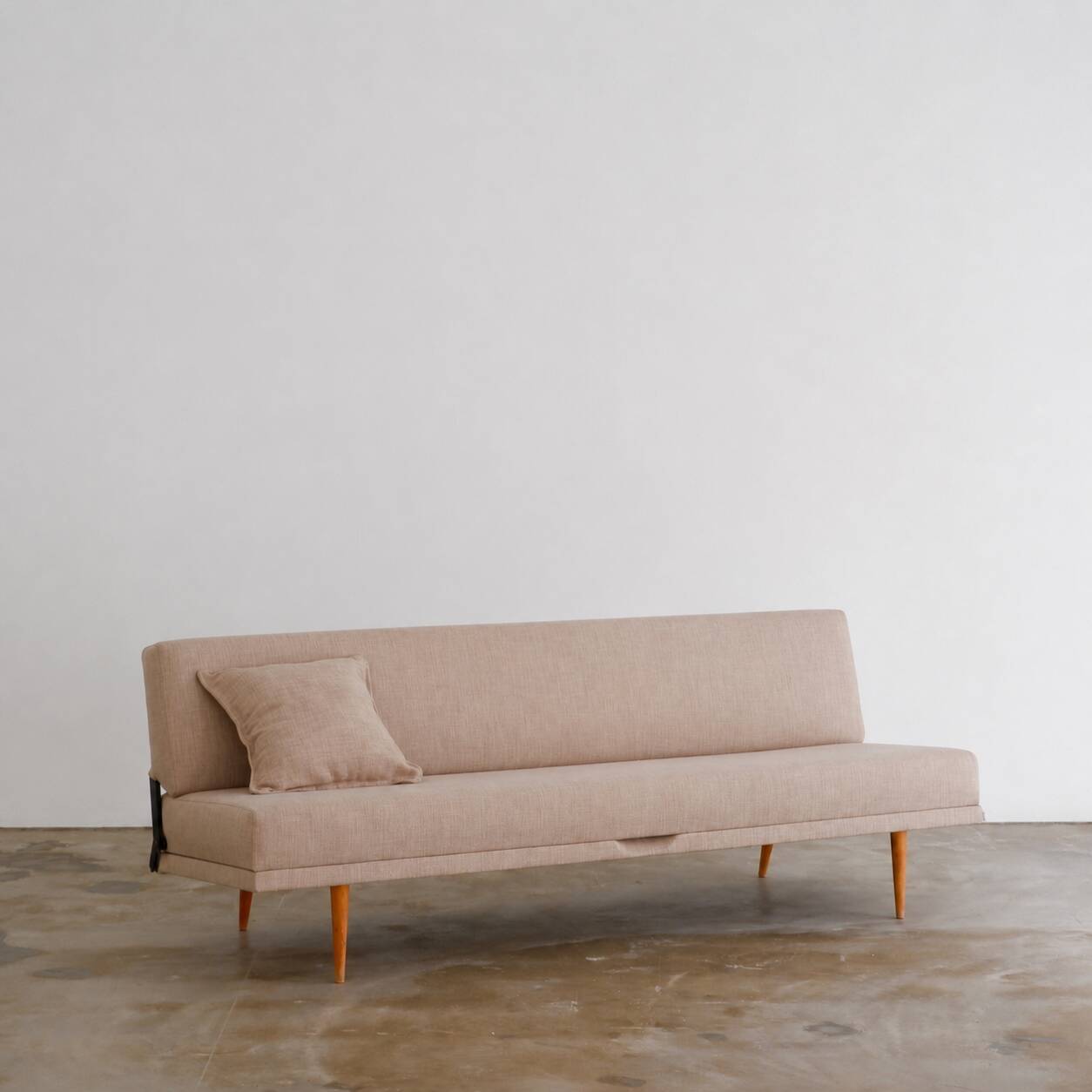 Early "Constanze" daybed by Johannes Spalt for Wittmann reupholstered