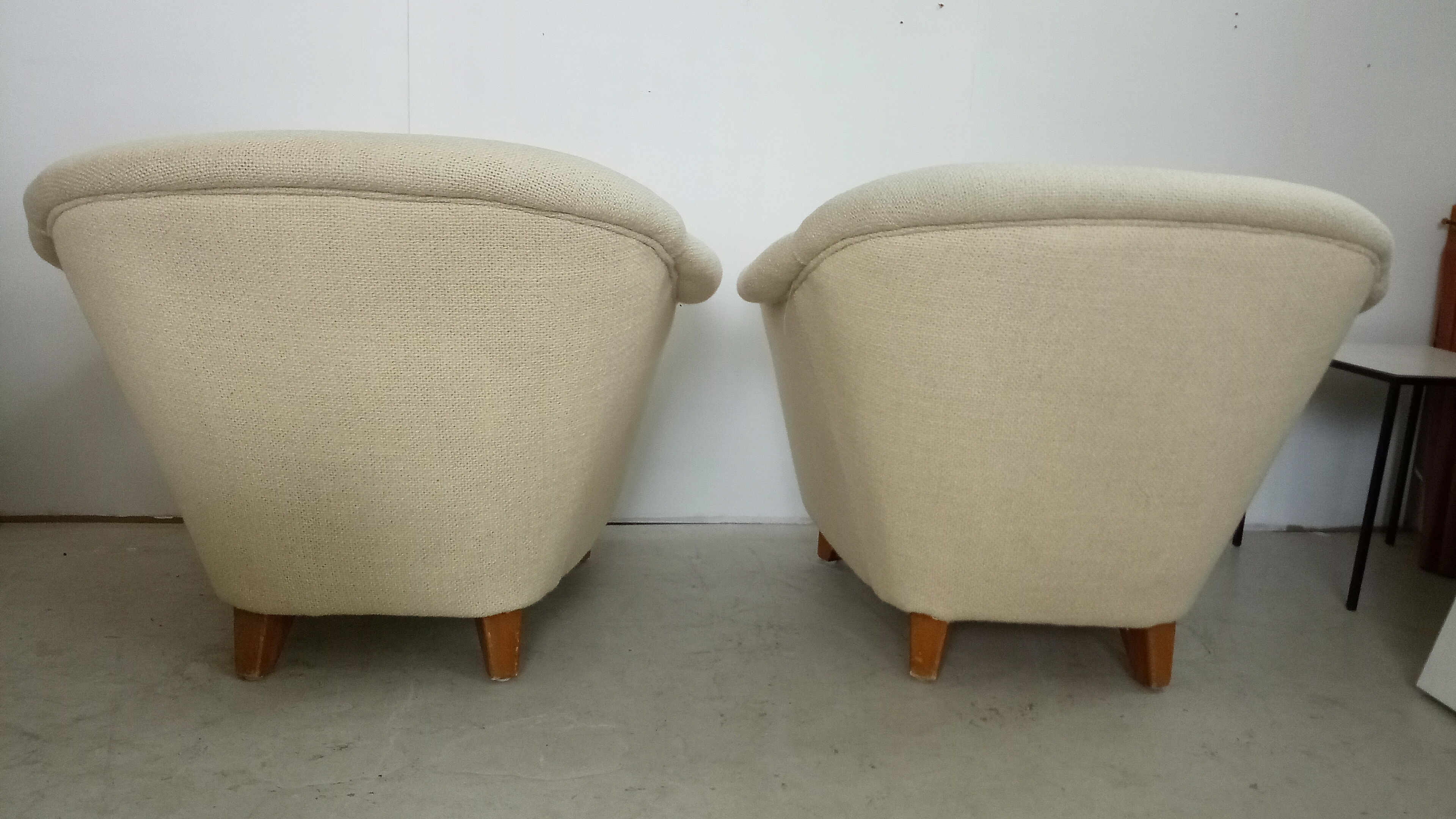Pair scandinavian armchairs