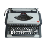 Typewriter olympia traveller de luxe