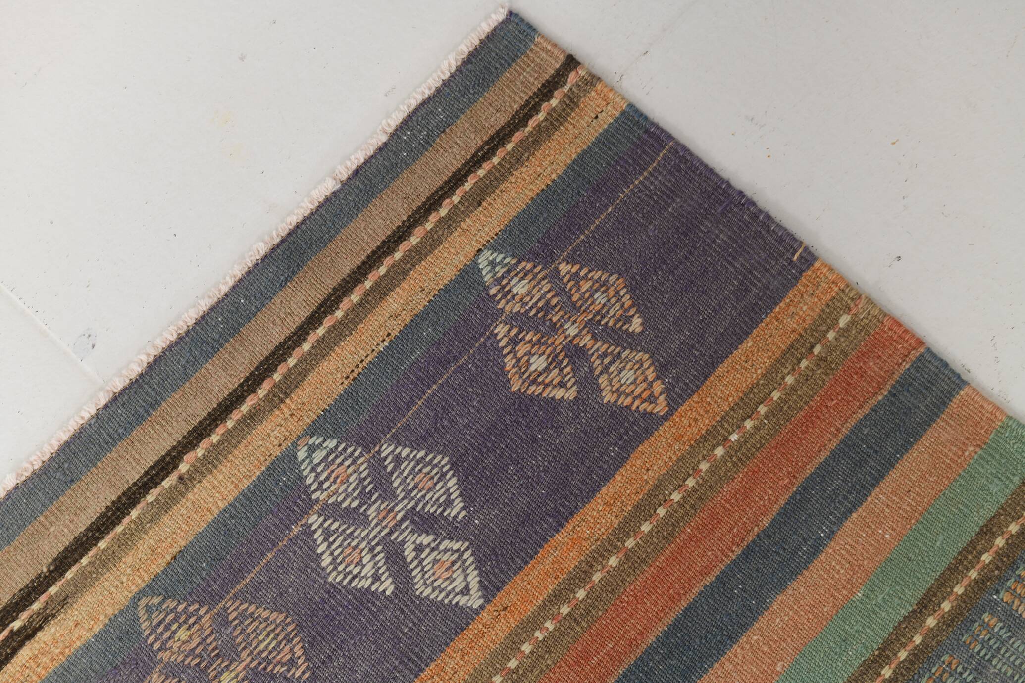 6x9 Faded Purple Anatolian Kilim Rug, 172x274Cm Bohemian Kilim