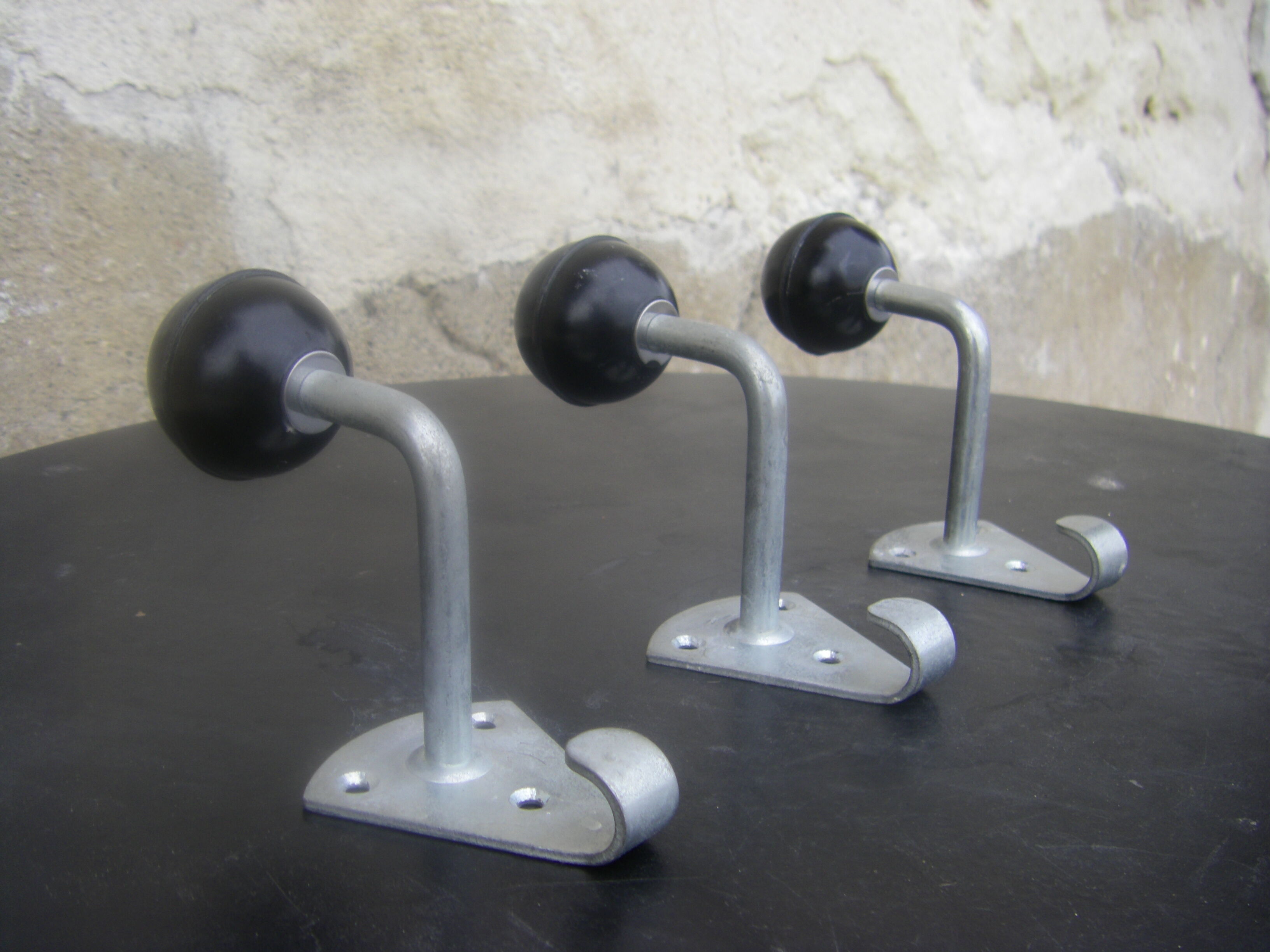 3 school hooks from the 60s in metal and bakelite