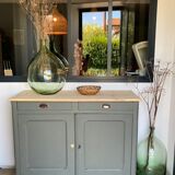 Restored Parisian buffet