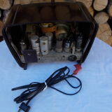 Former Philips Art Deco radio in Bakelite