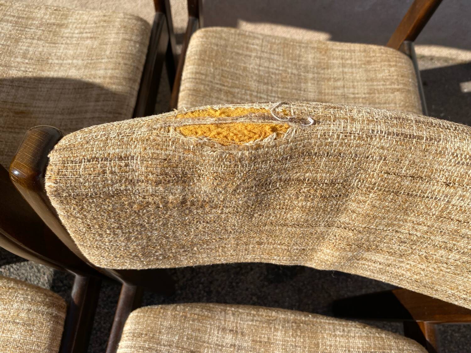 Table and 6 chairs set by Baumann