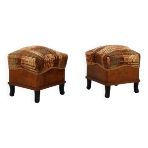 Tabourets en noyer Art