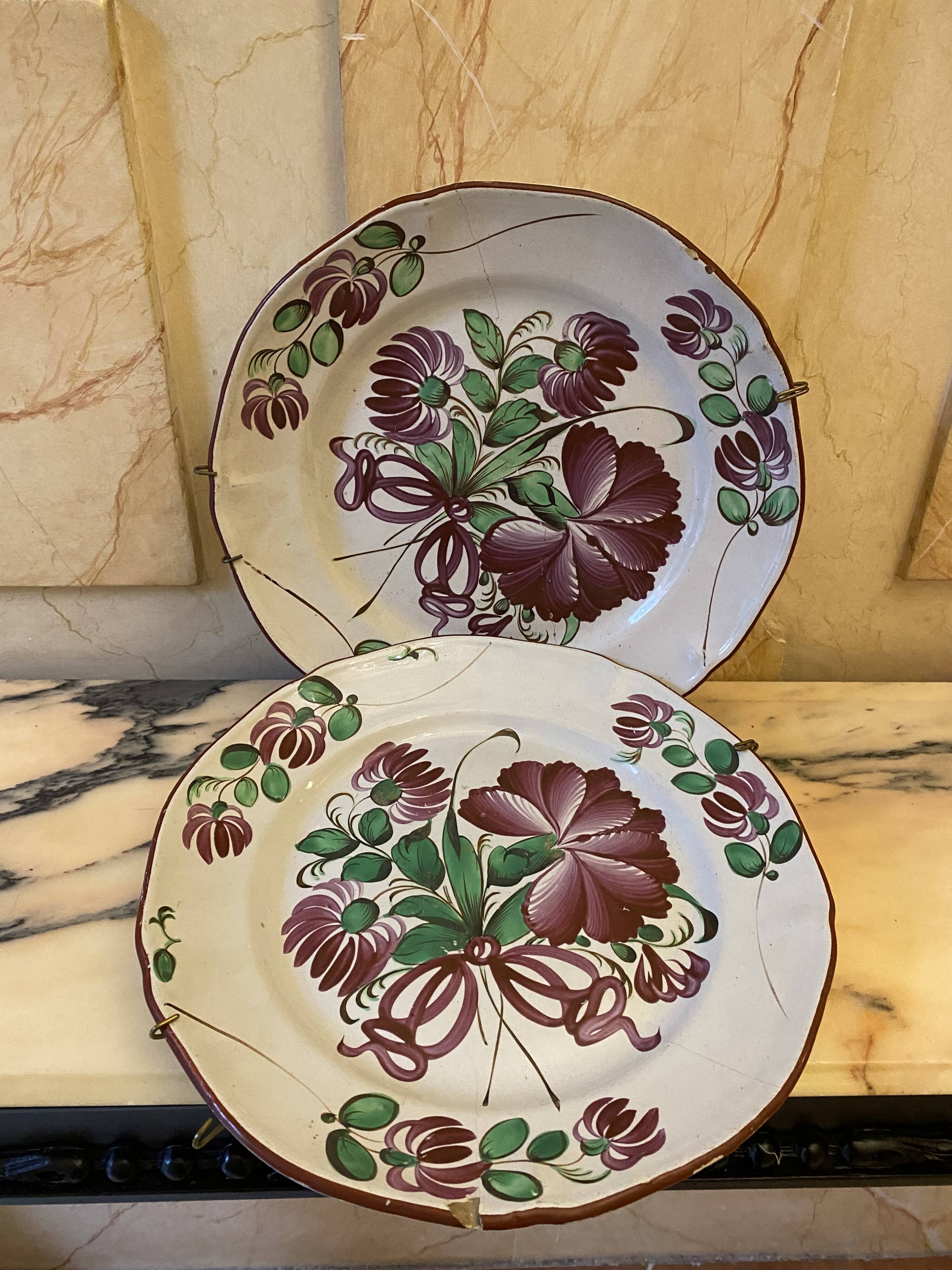 Pair of earthenware dishes