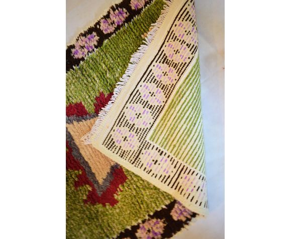 Tapis berbère vert olive 120 x 65 cm