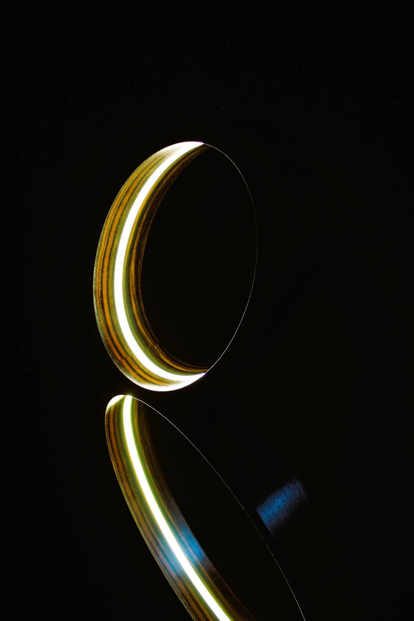 elliptical succession streetlight