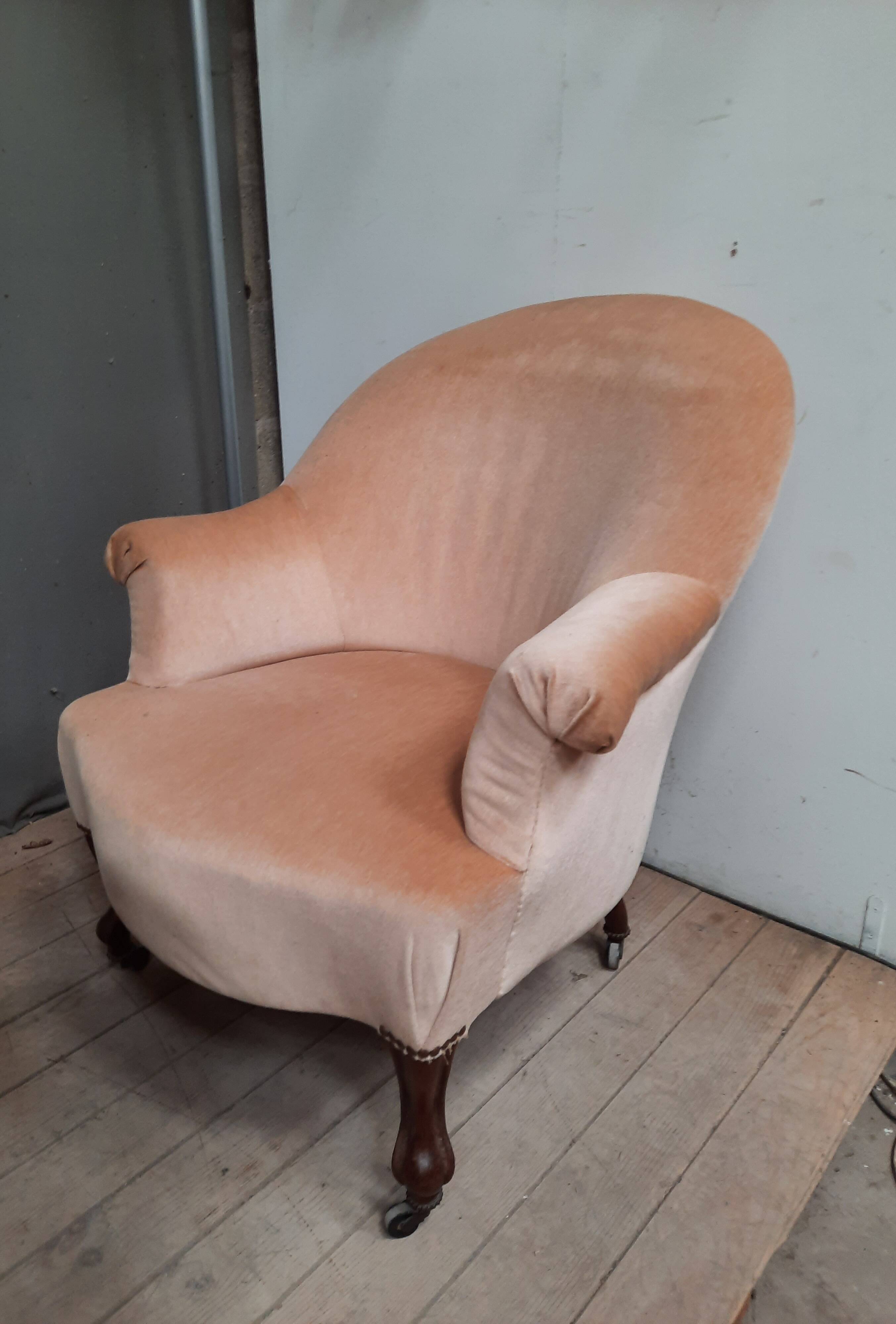 Paire de fauteuils crapauds