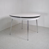 Round Formica table 1970