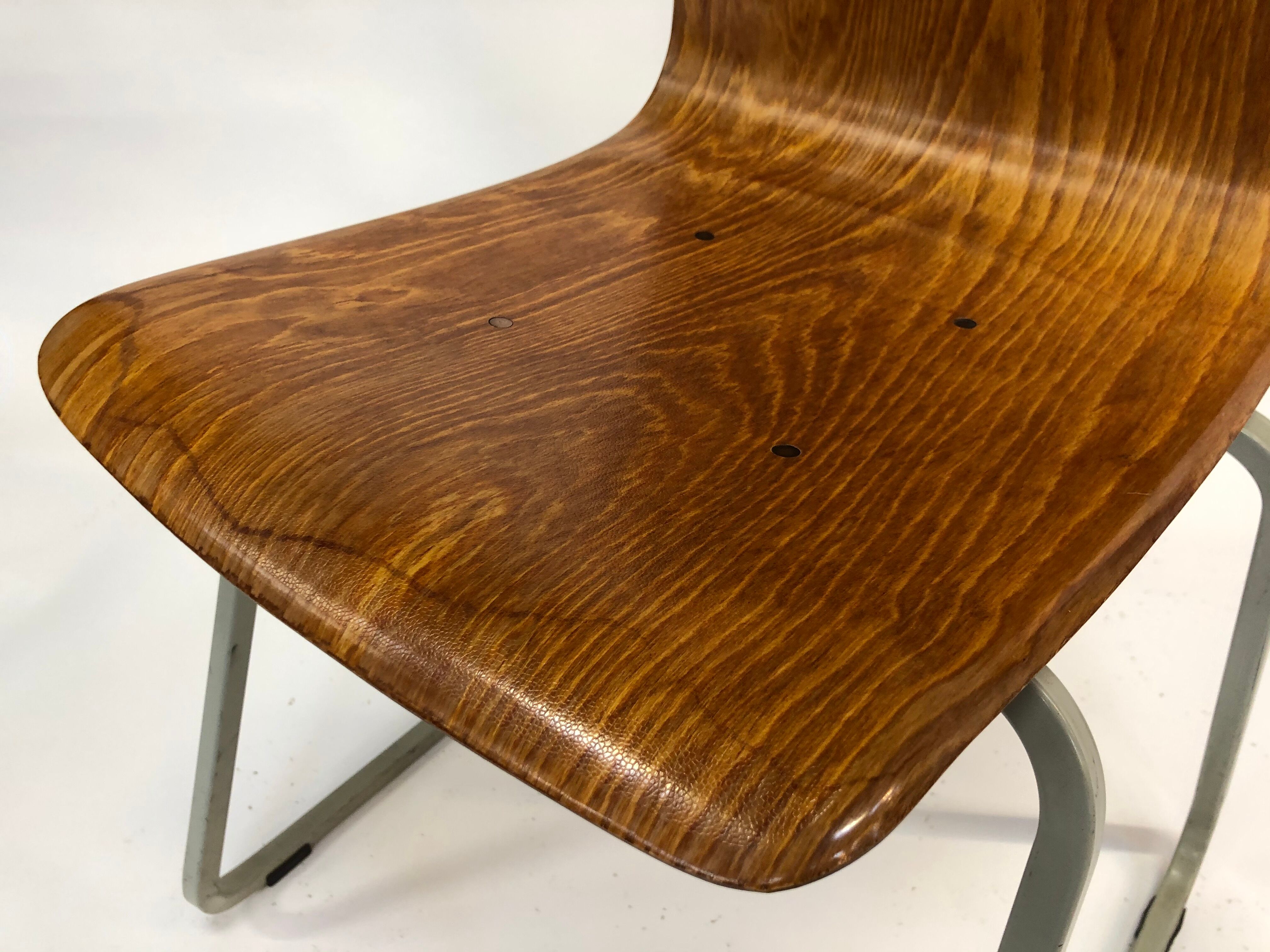 Vintage industrial chair Galvanitas 'thur-op-seat' S23