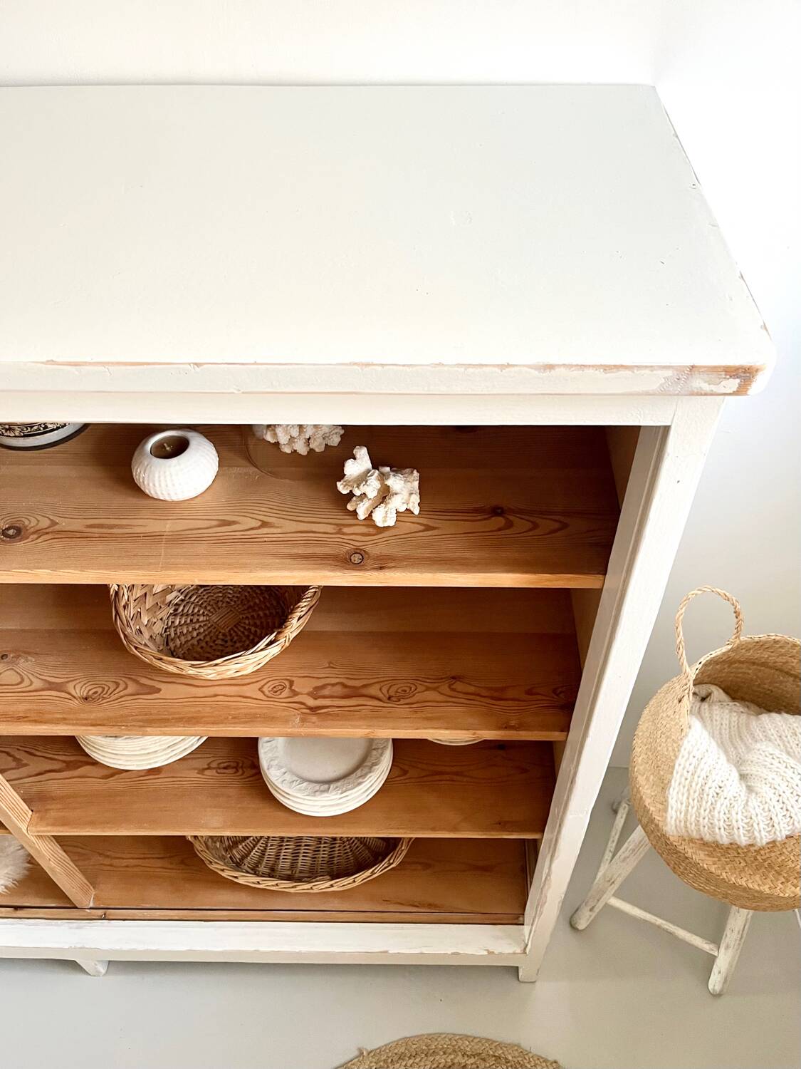 Large antique school wardrobe/bookshelf in solid pine – 1950