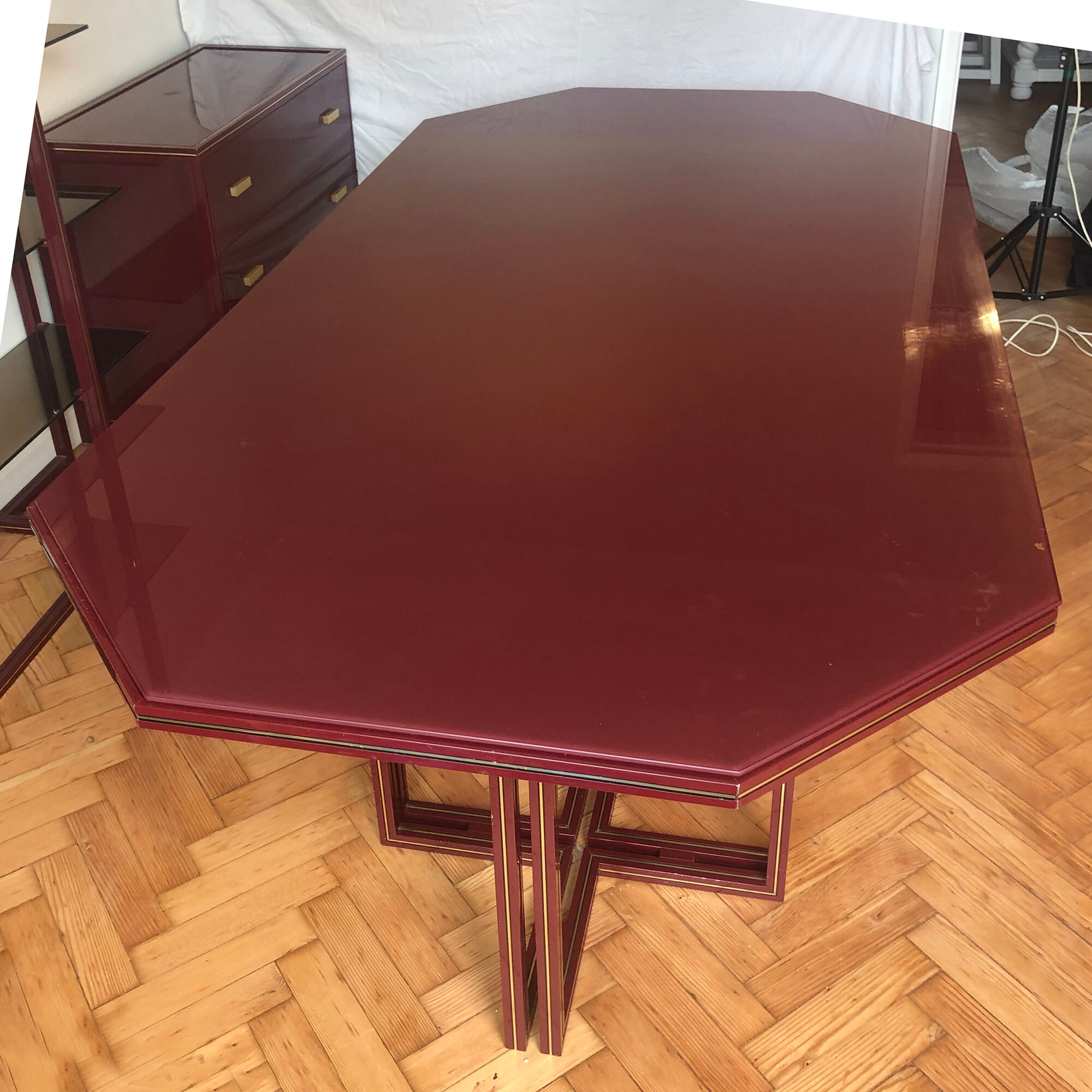 Burgundy Pierre Vandel dining table vintage 1970s