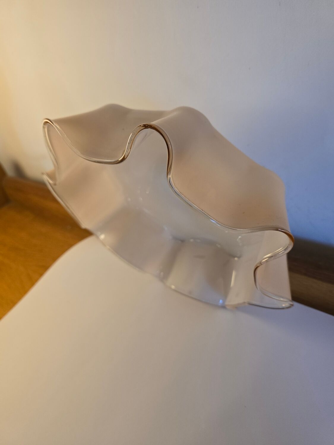 Opaline pink suspension 1960