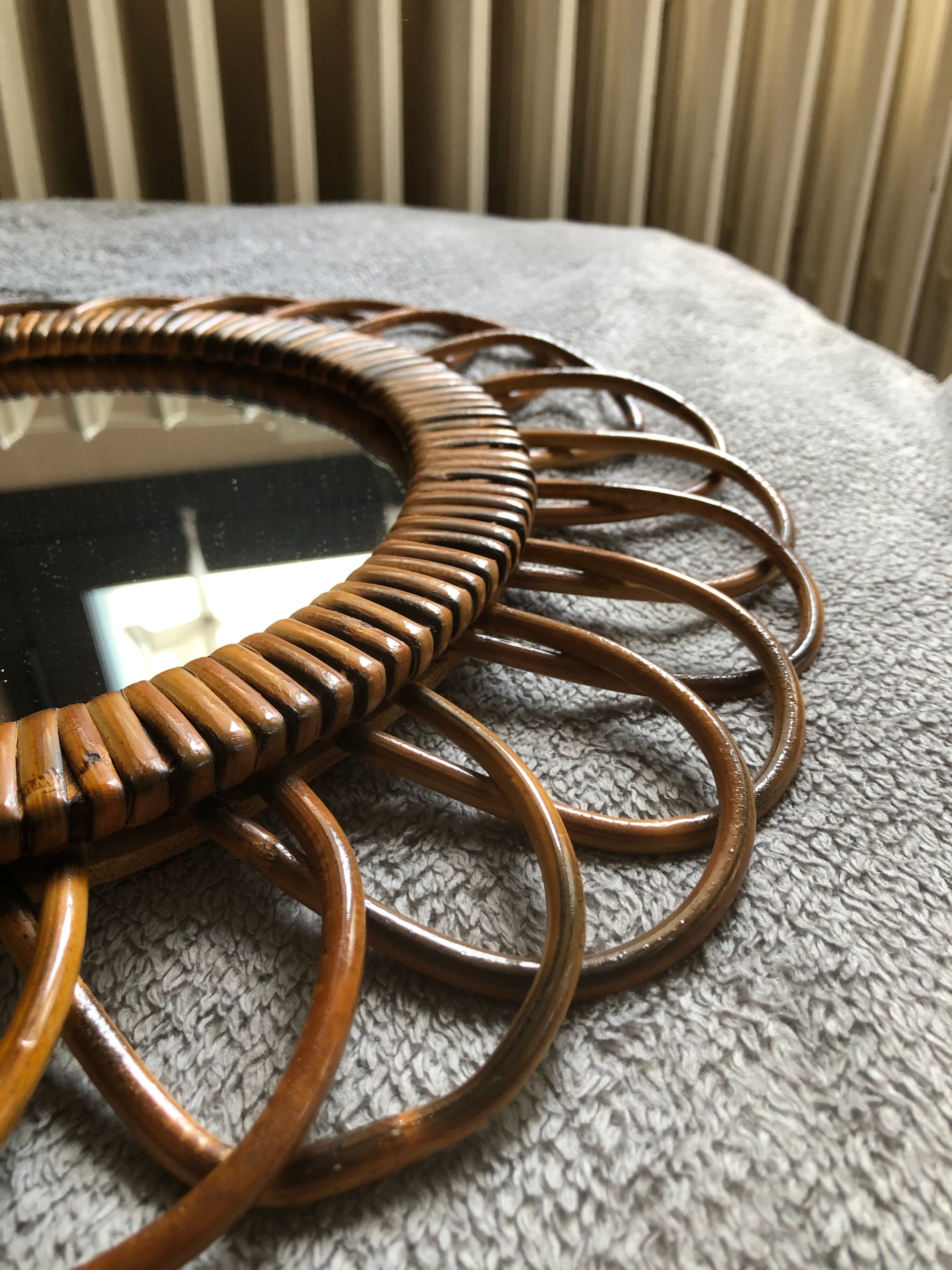 Rattan mirror 42cm
