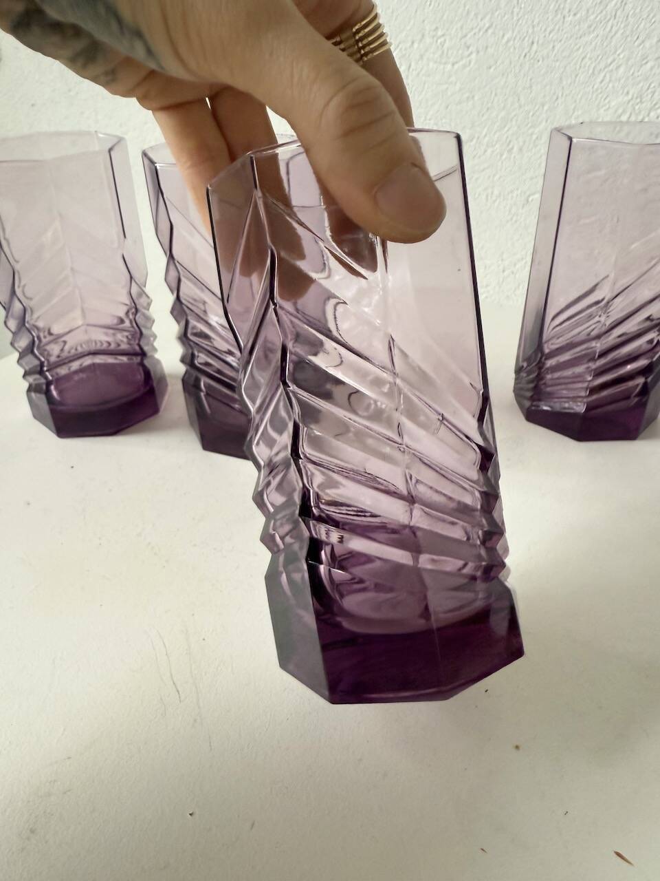 4 verres octogonaux graphiques violets