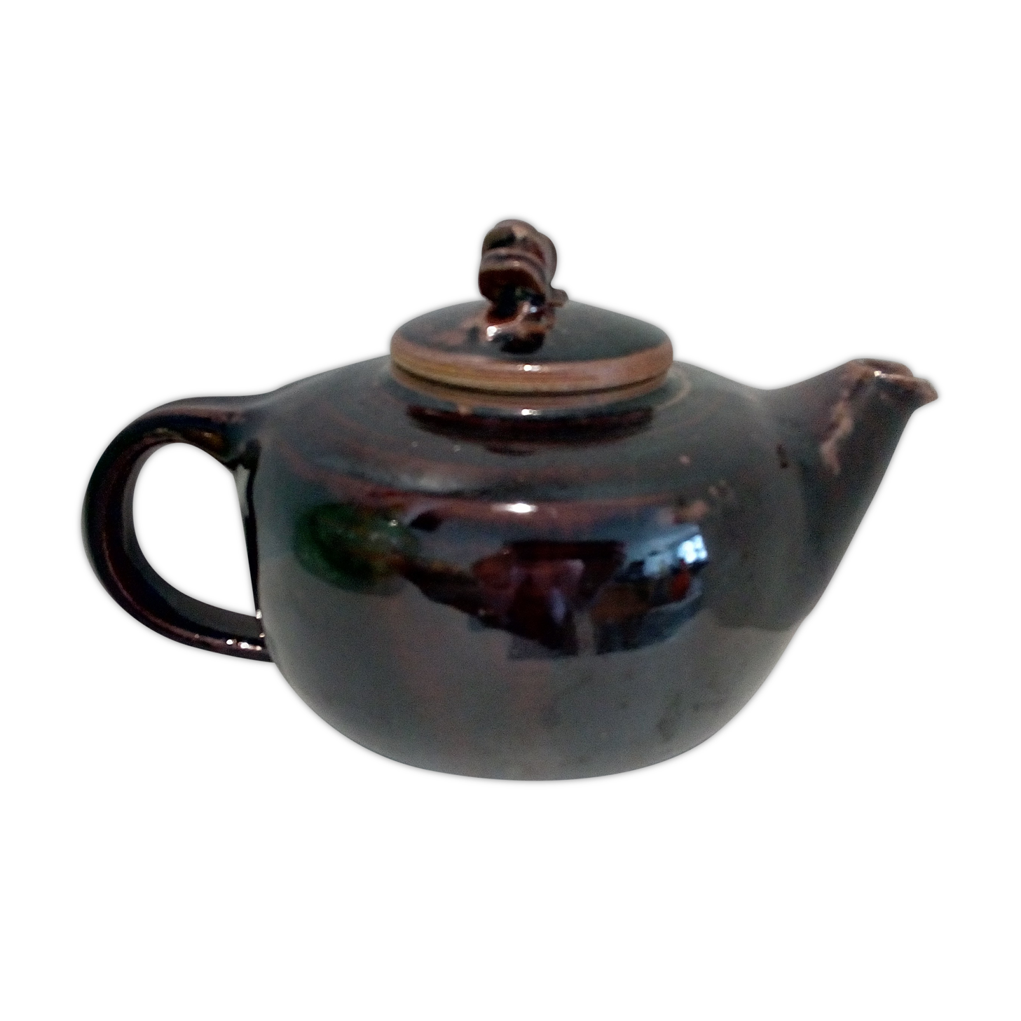 Enamelled sandstone teapot