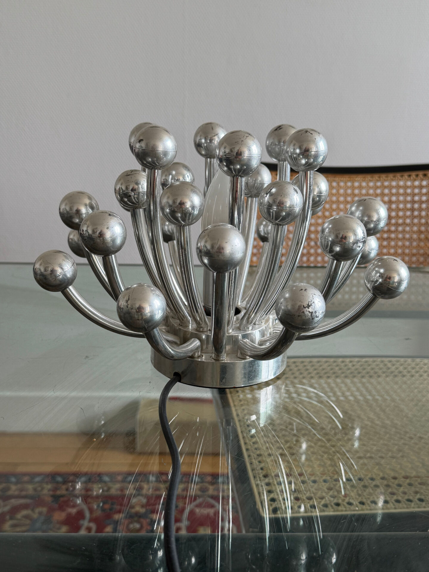 Lampe à poser Pistillo - studio Tetrach