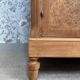 Armoire Art Déco en érable moucheté, rénovée