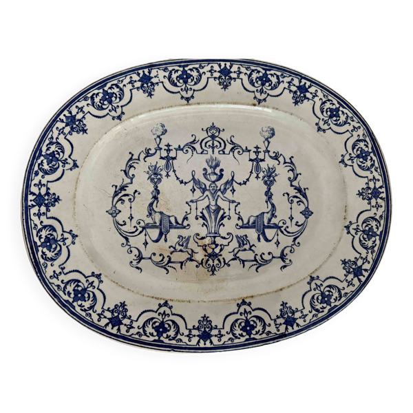Plat Moustiers décor décor Bérain