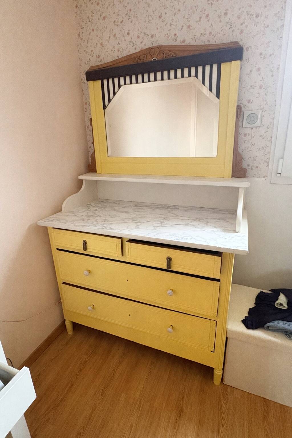 Commode jaune art déco années 20-30