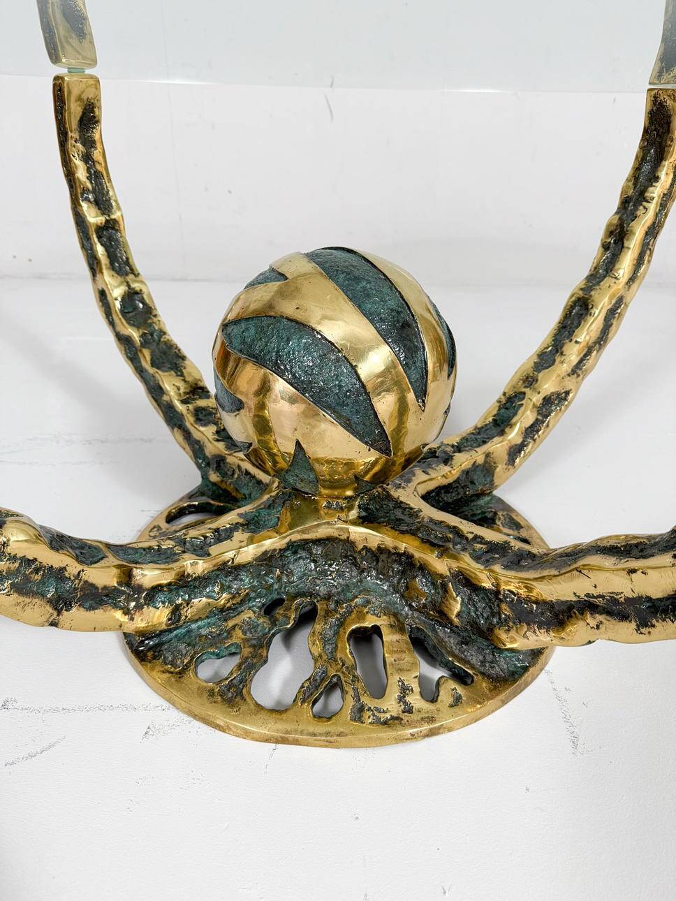 Henri Fernandez. Coffee table by Henri Fernandez, model: 'Octo', France, 1970s.