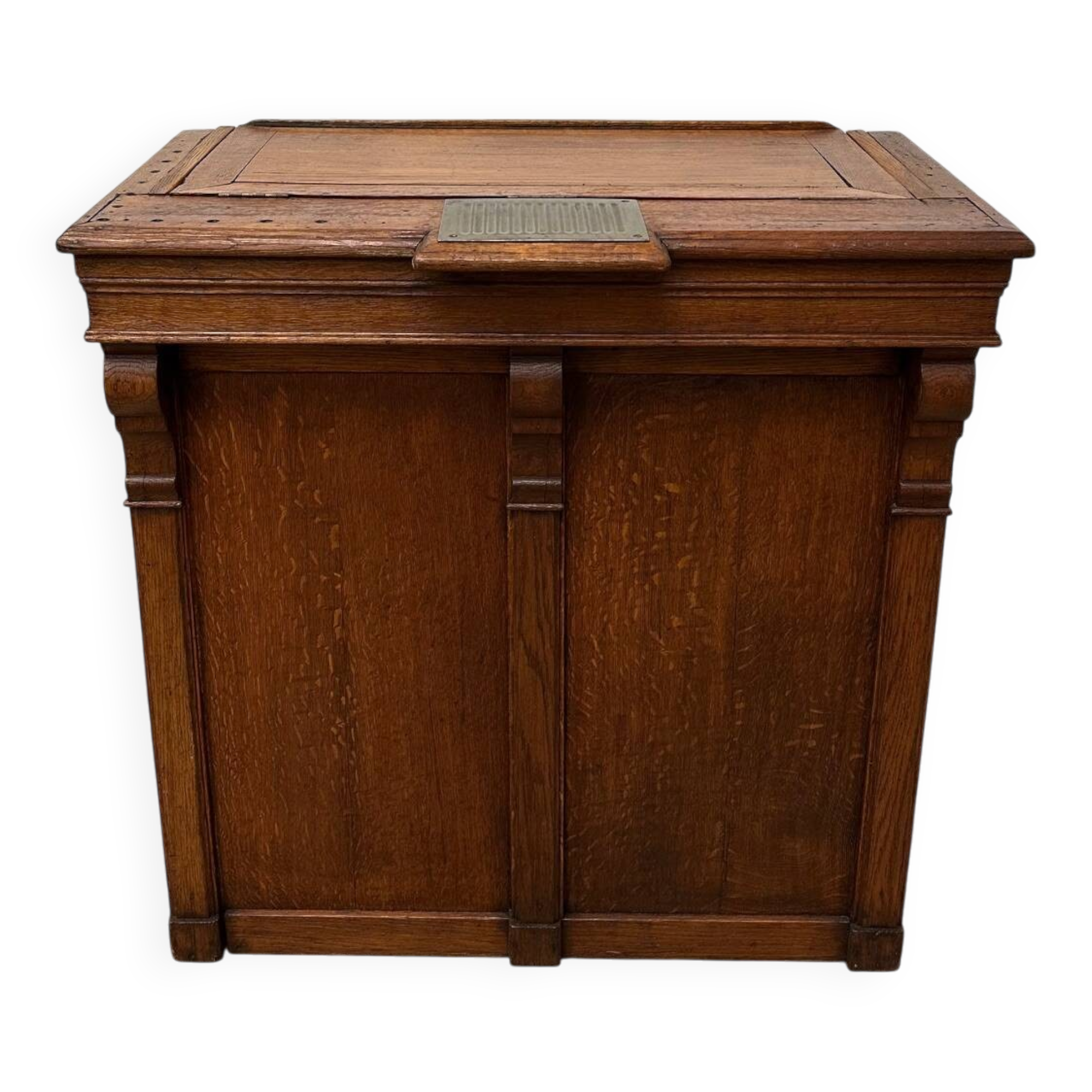 Late 19th century oak reception counter