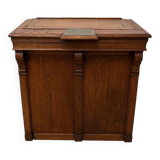 Late 19th century oak reception counter