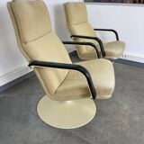 Set of 2 Geoffrey Hartcourt armchairs for Artifort yellow fabric 70s