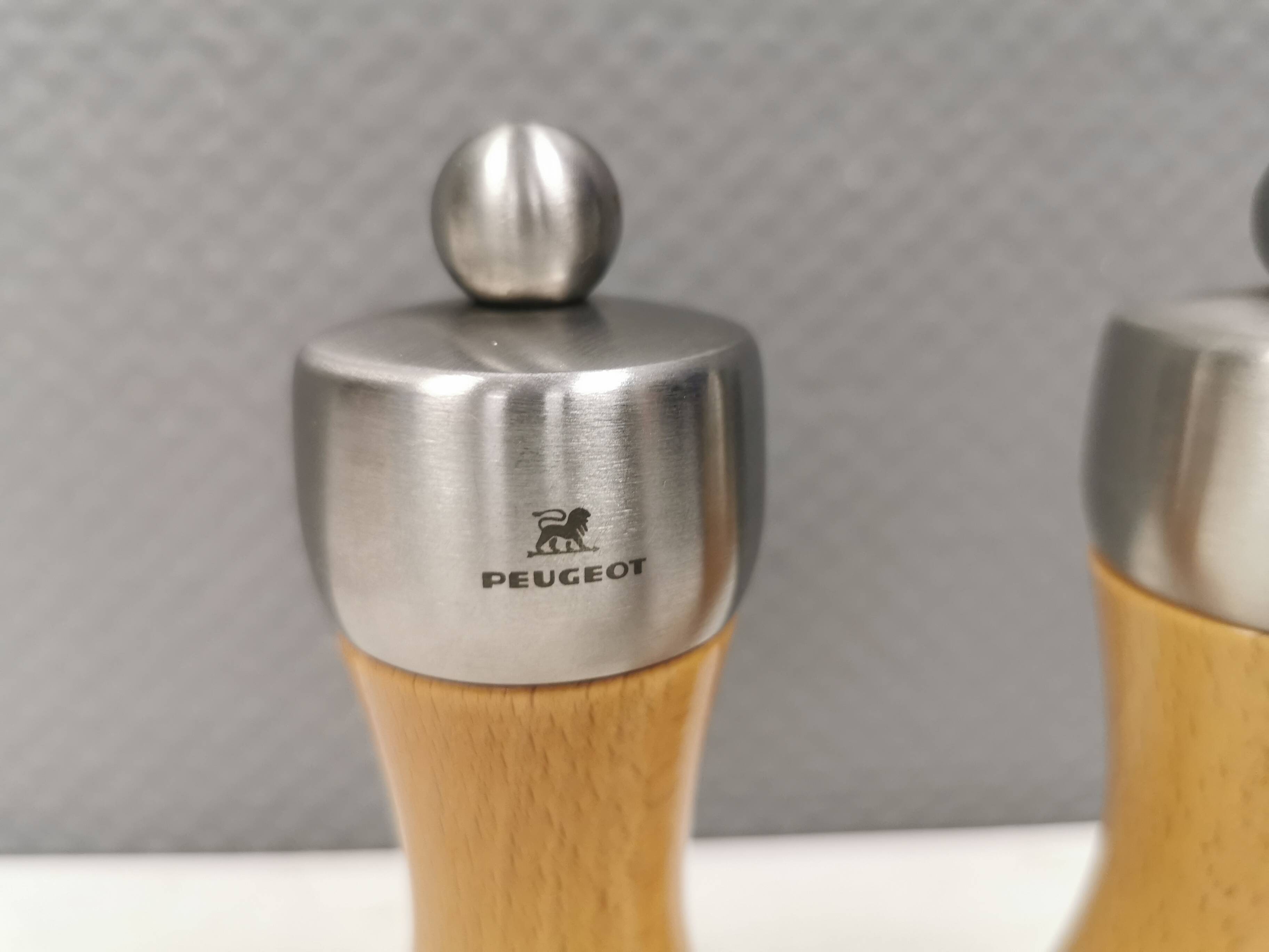 Salt and pepper set with Peugeot grinder.