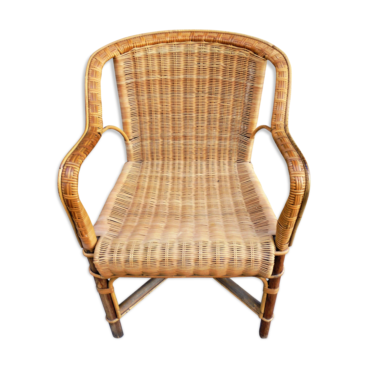 Rattan/wicker vintage adult armchair