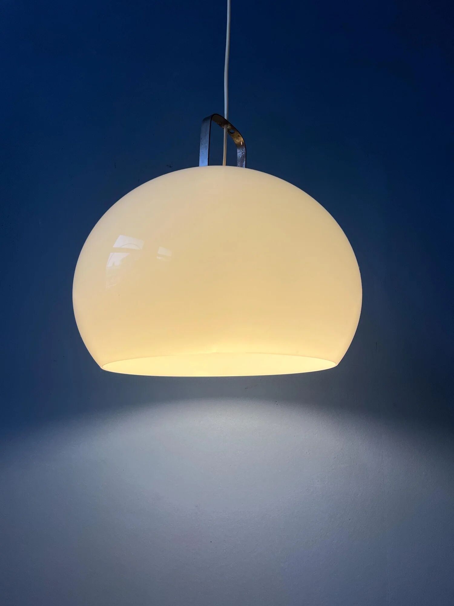 Vintage Guzzini inspired mushroom pendant lamp