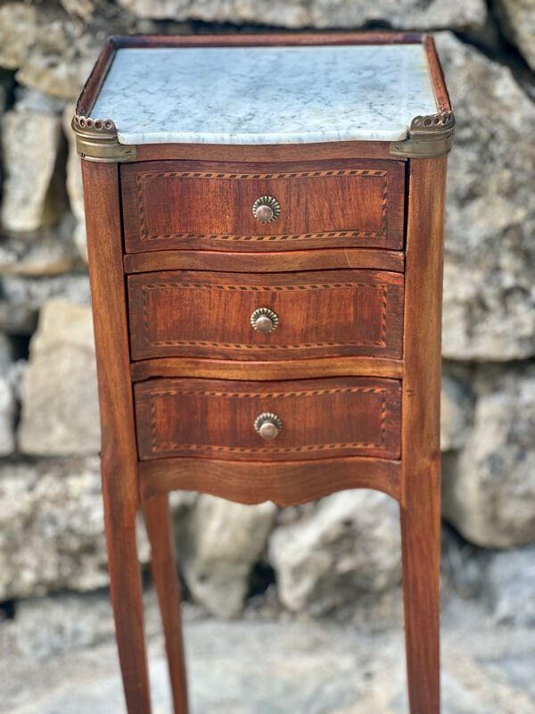 Petite table Chiffonnière en bois de placage de style Transition .
