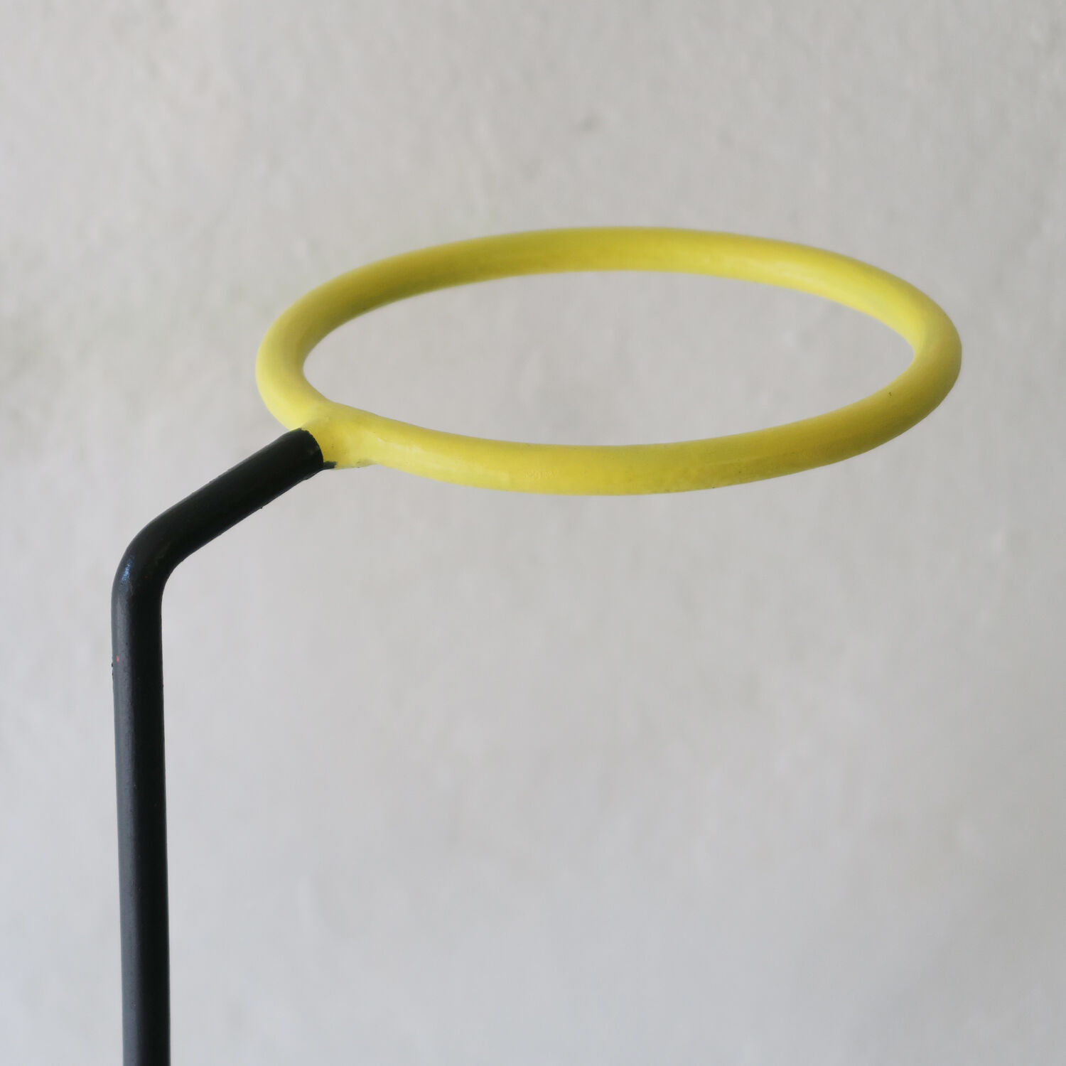 Wrought iron pot holder