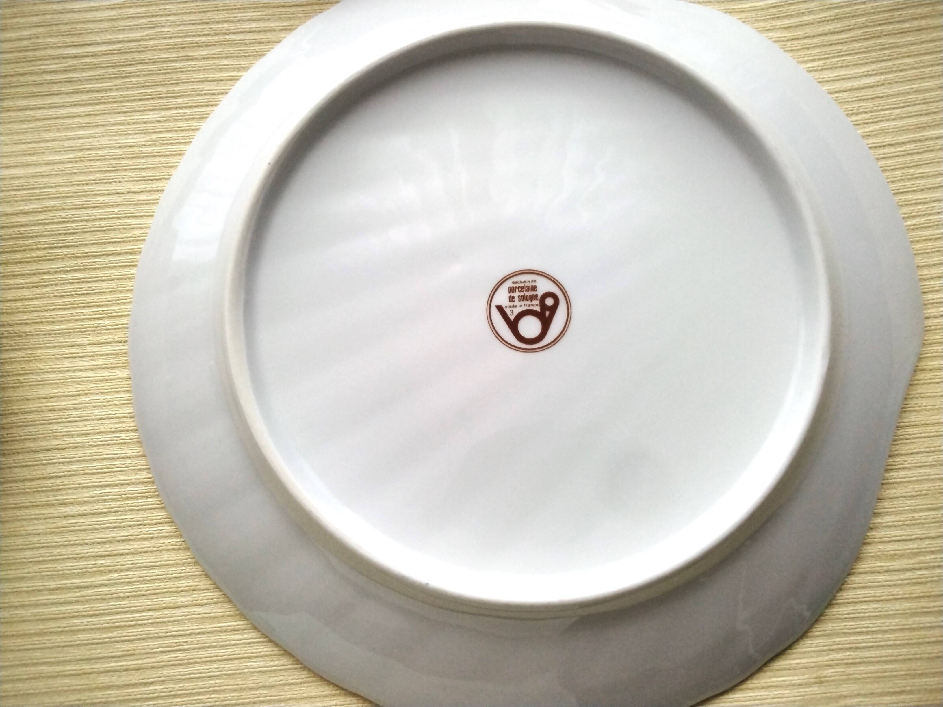 6 Assiettes à poisson en porcelaine de Sologne