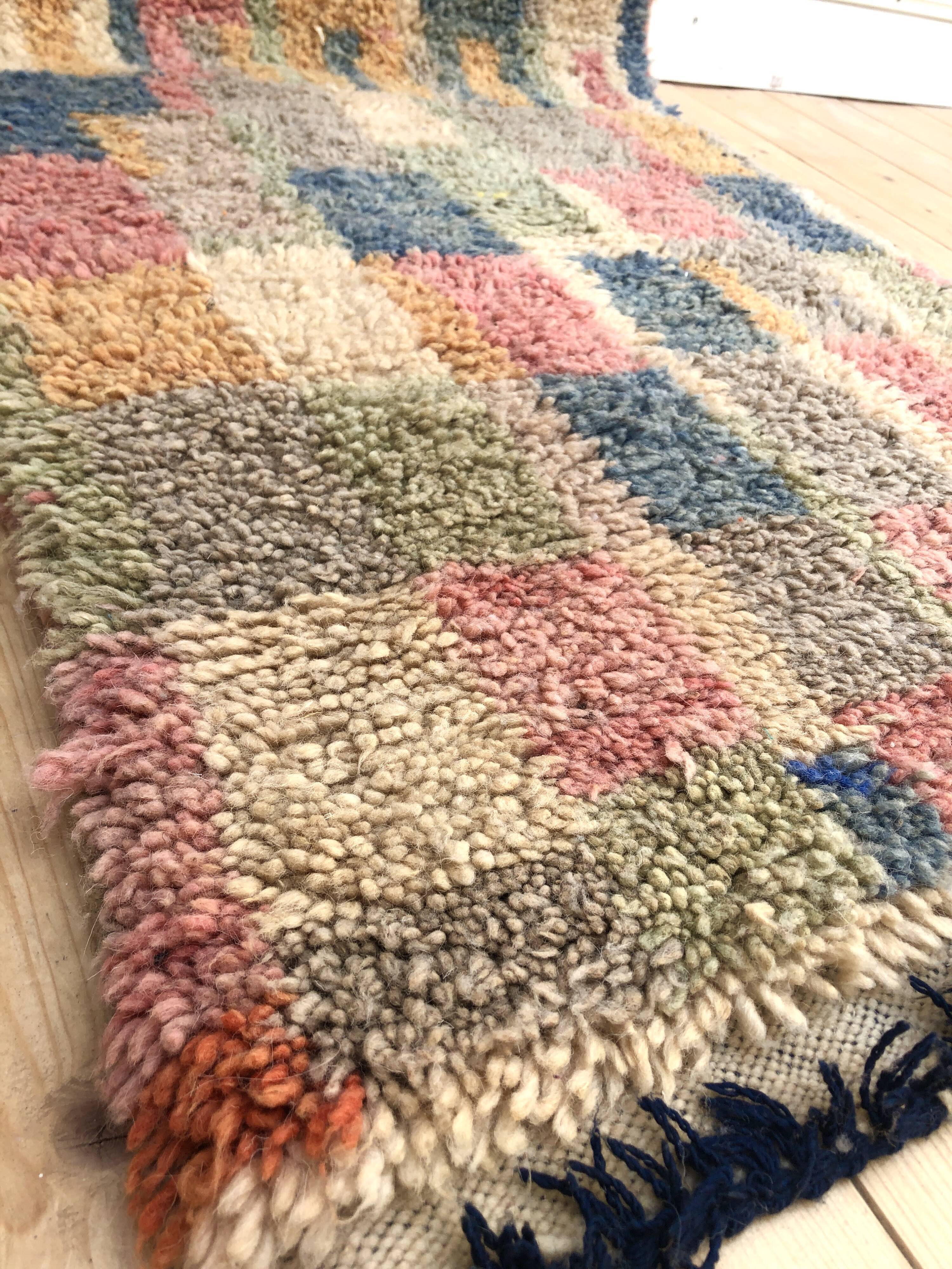 Moroccan Berber carpet corridor Boujaad 3,56x0.73m