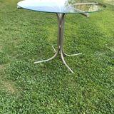 Round Bauhaus table in transparent glass and chrome - grey silver tubular base.