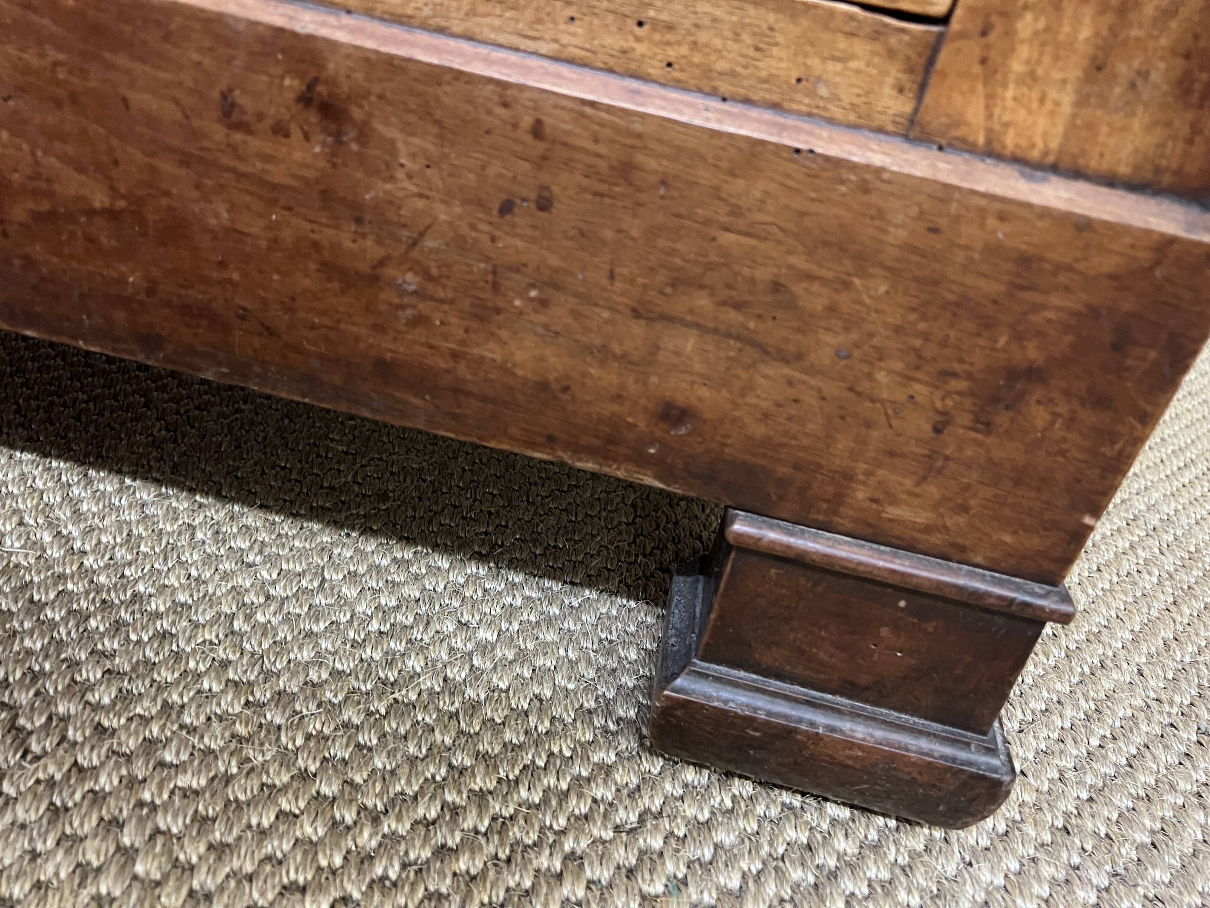 Commode en bois Louis Philippe du 19è siècle