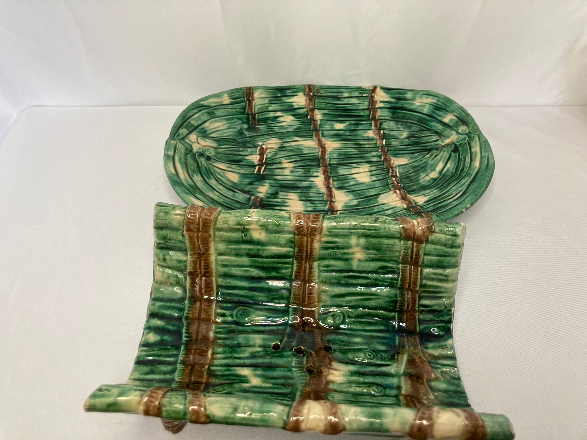 Old slurry lot asparagus cradle on its XXth dish