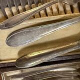 67-piece cutlery set