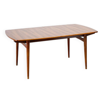 William Watting for Fristho extendable dining table