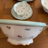 dinnerware set