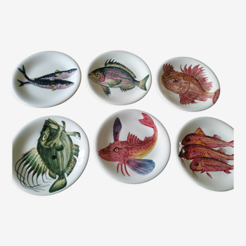 6 assiettes décor de poisson