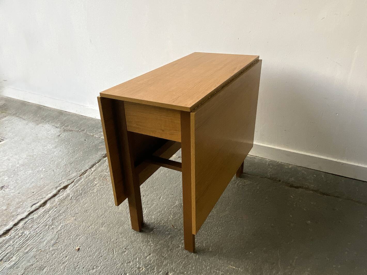 Mid-Century 1960s retro vintage large drop leaf table