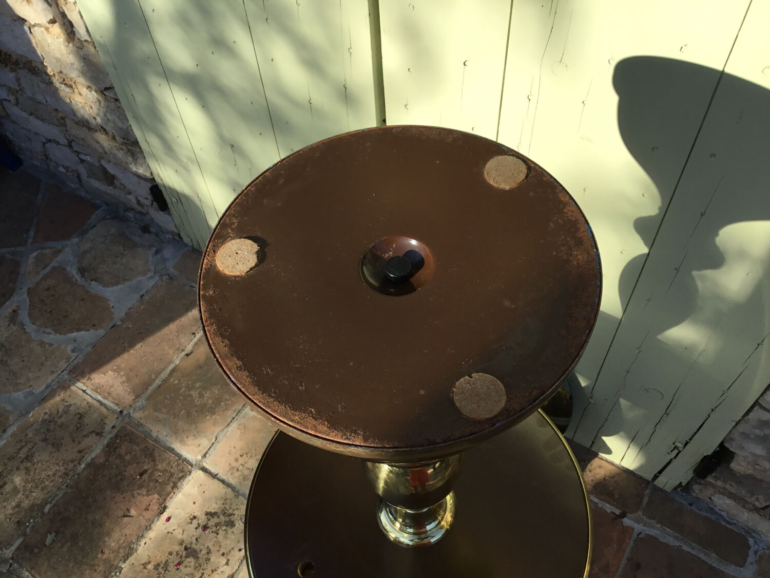 Pair of coffee tables gilded metal smoked glass top