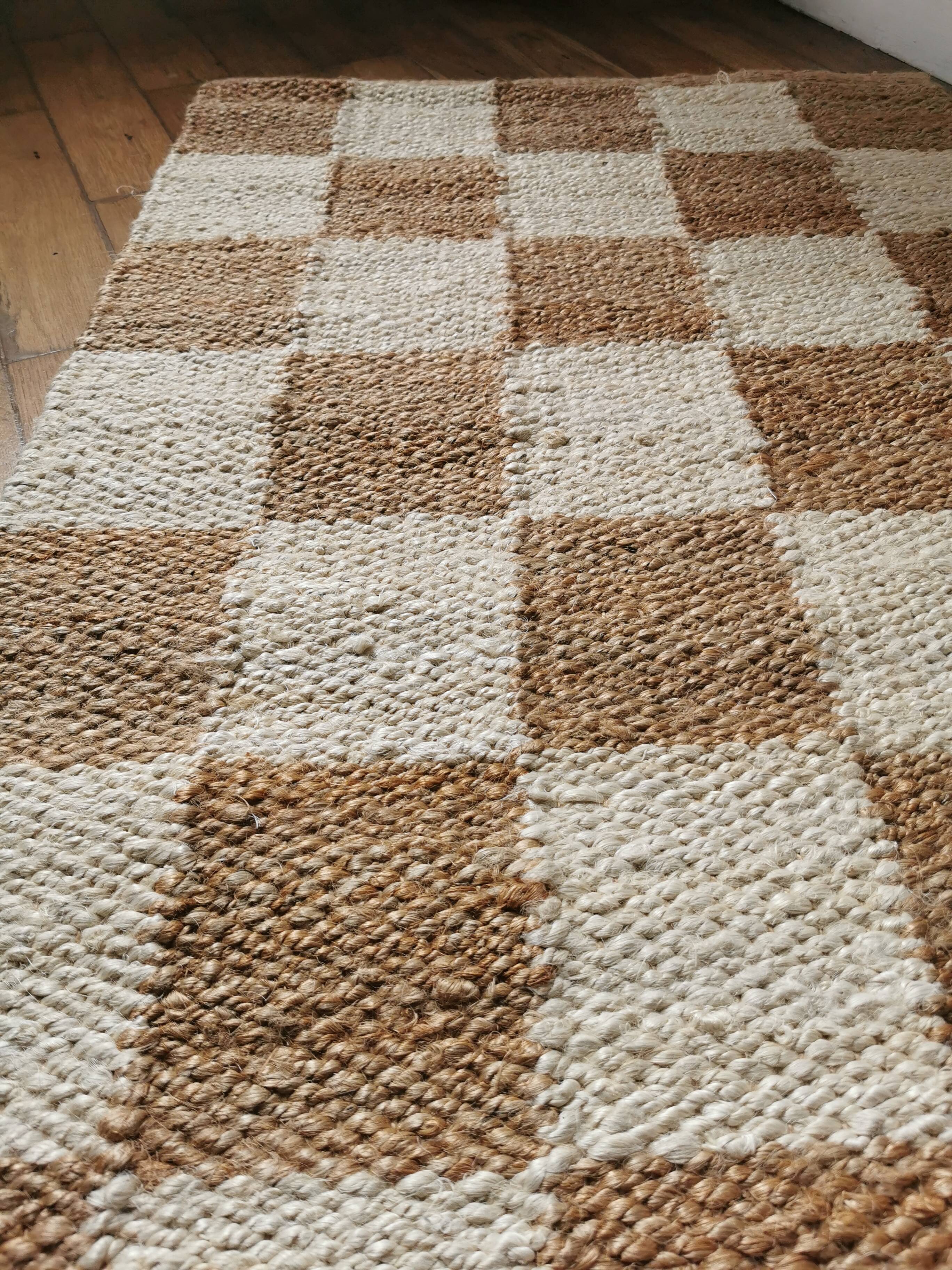 Checkered jute rug