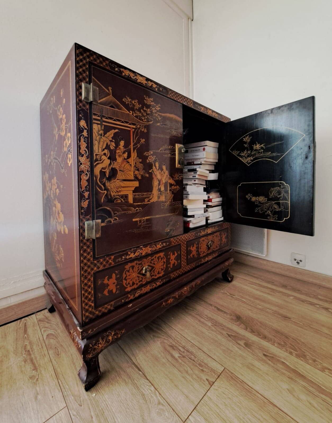 Chinese furniture